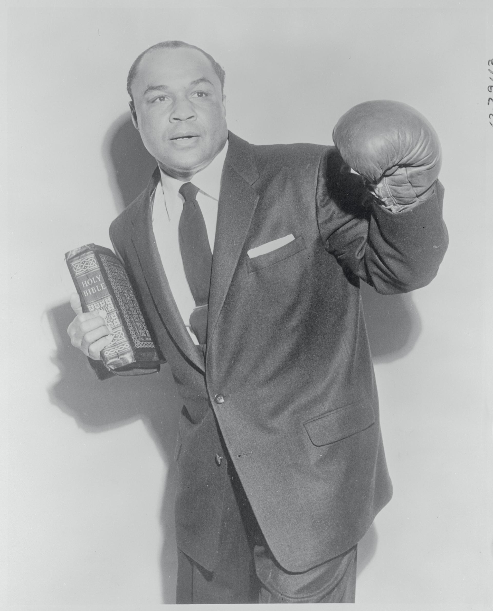 4. Henry Armstrong.jpg