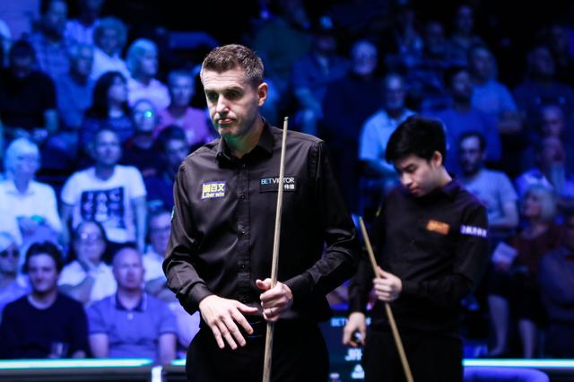 2024 English Open: Mark Selby Lashes Out at Brentwood Centre Conditions