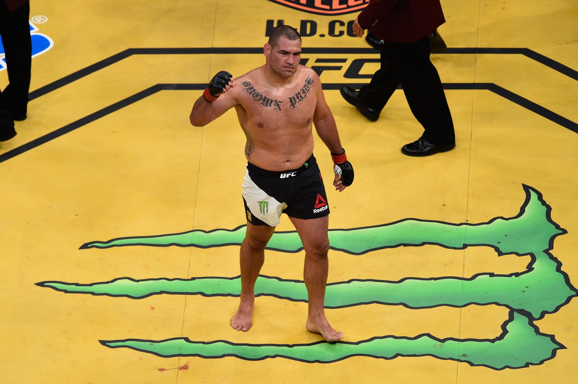 Cain Velasquez reacts to his victory over Travis Browne