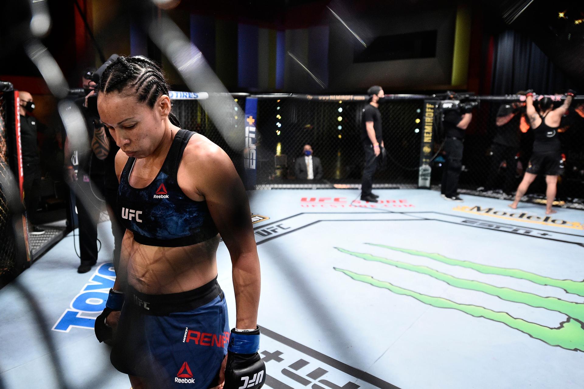 Marion Reneau prepares to fight Raquel Pennington 