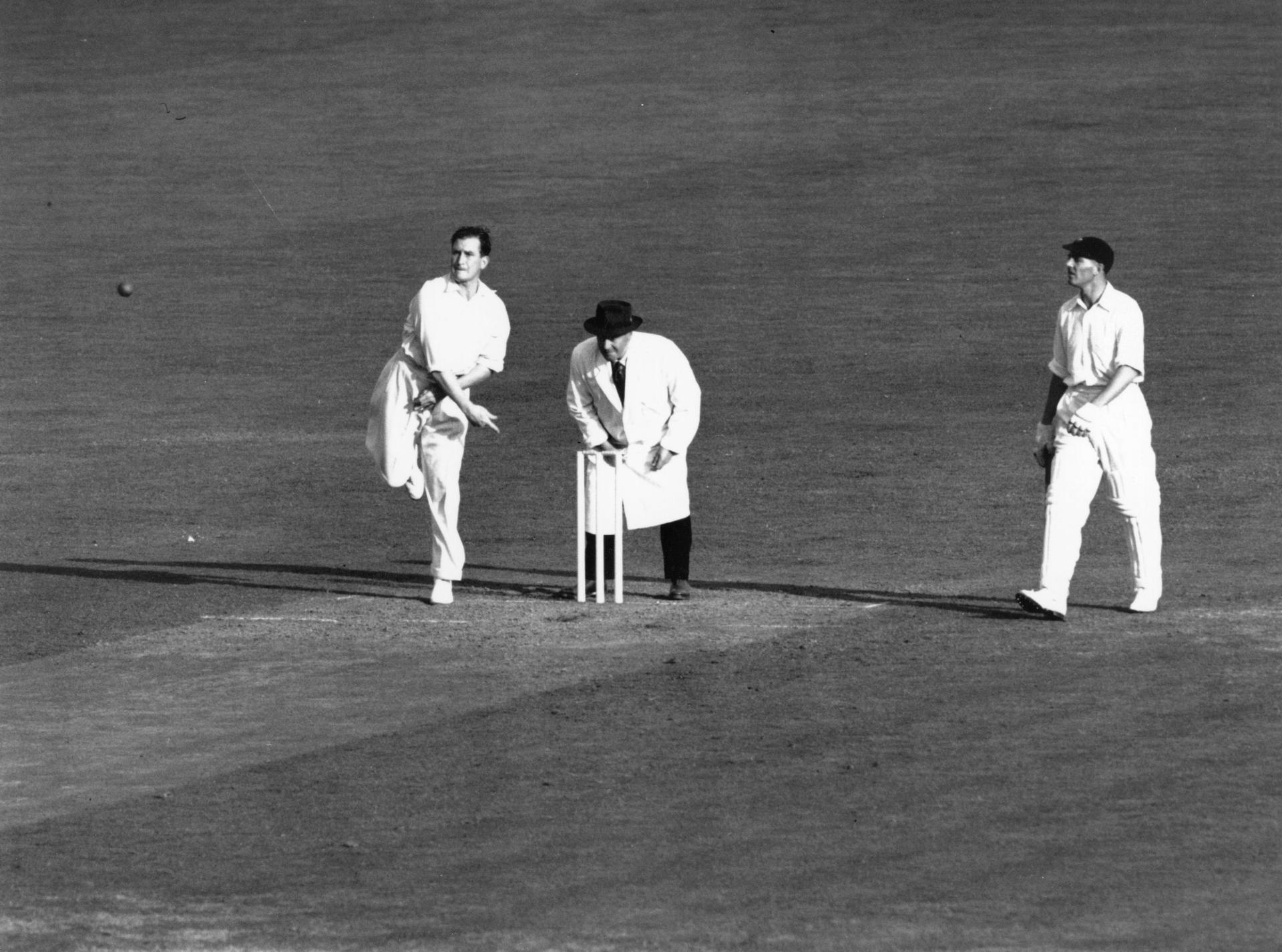 English cricketer Jim Laker (1922 - 1986) playing for England 