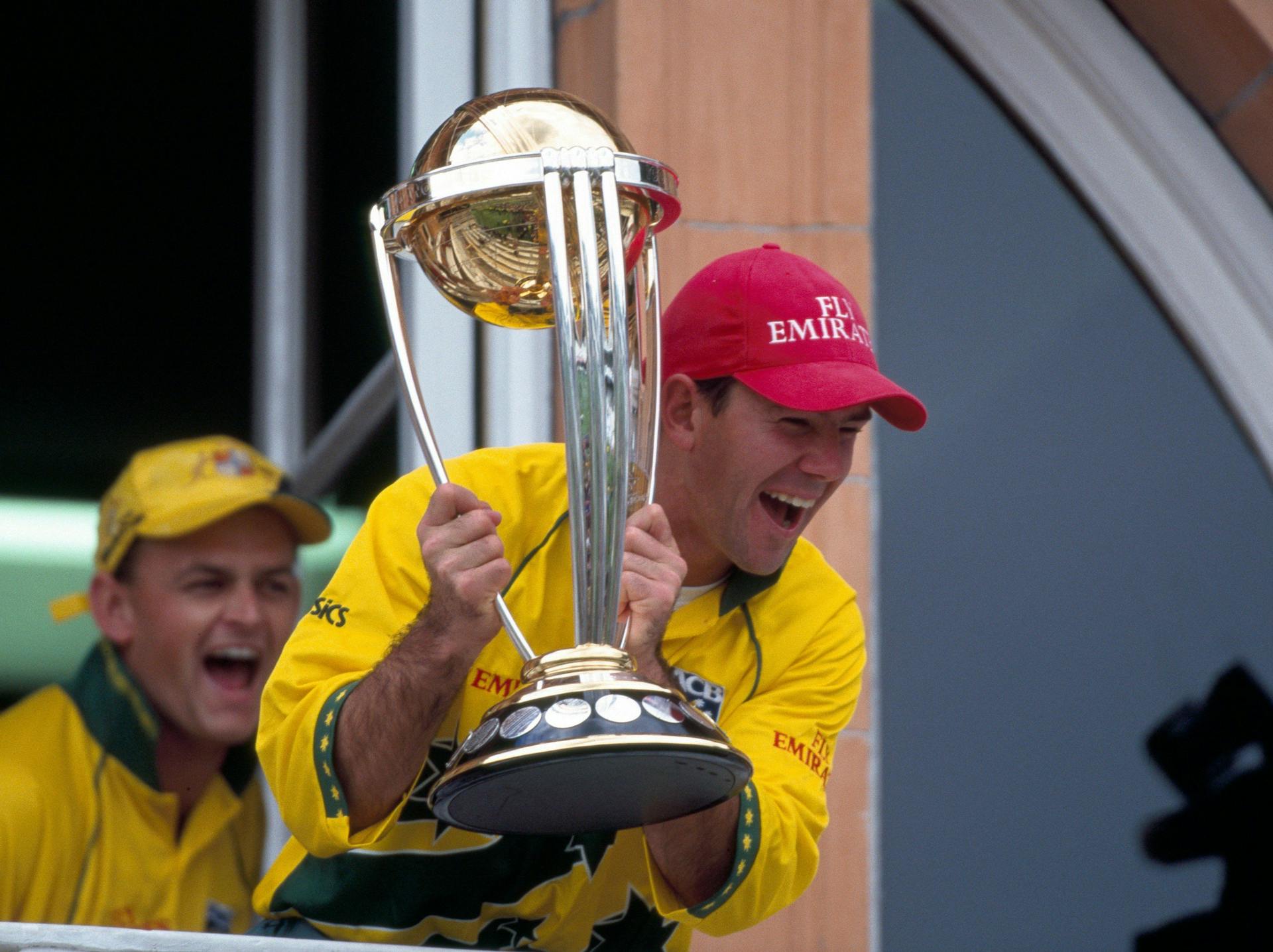 Ricky Ponting with 1999 World Cup Trophy.jpeg