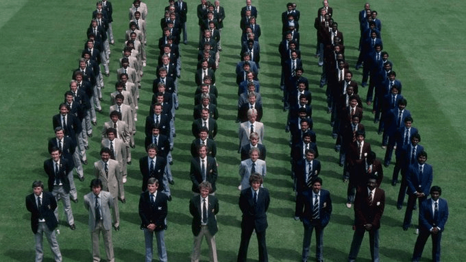 Teams line up ahead of the start of the 1983 Prudential World Cup.png