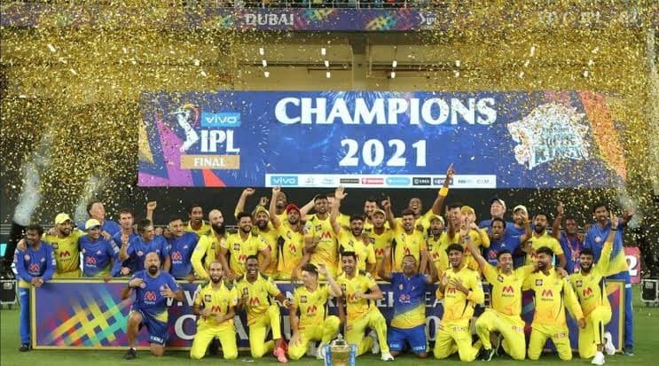 CSK Winning IPL Trophy.jpeg