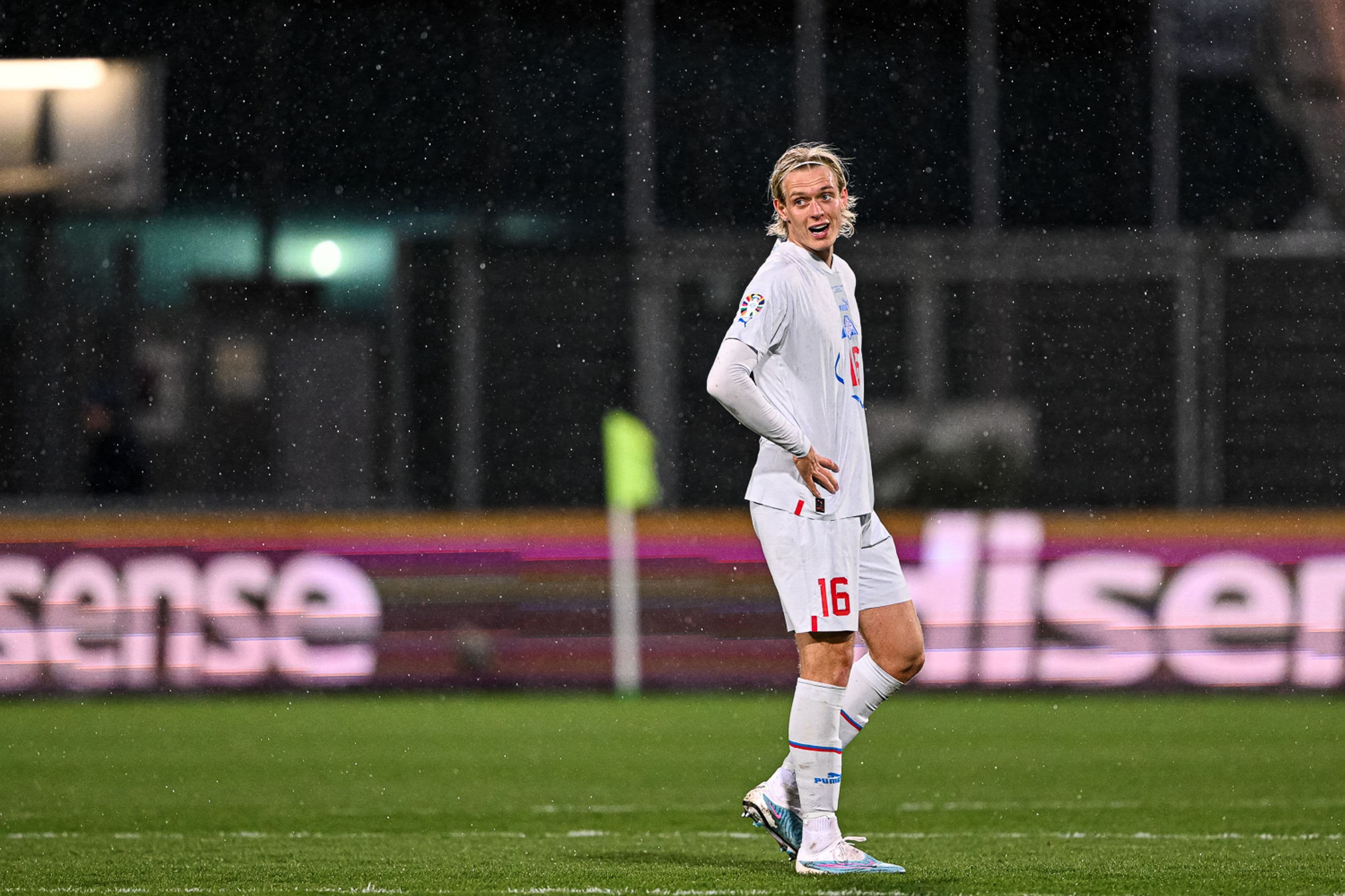  Stefan Teitur Thordarson of Iceland Looks on during the UEFA EURO 2024 qualifying round