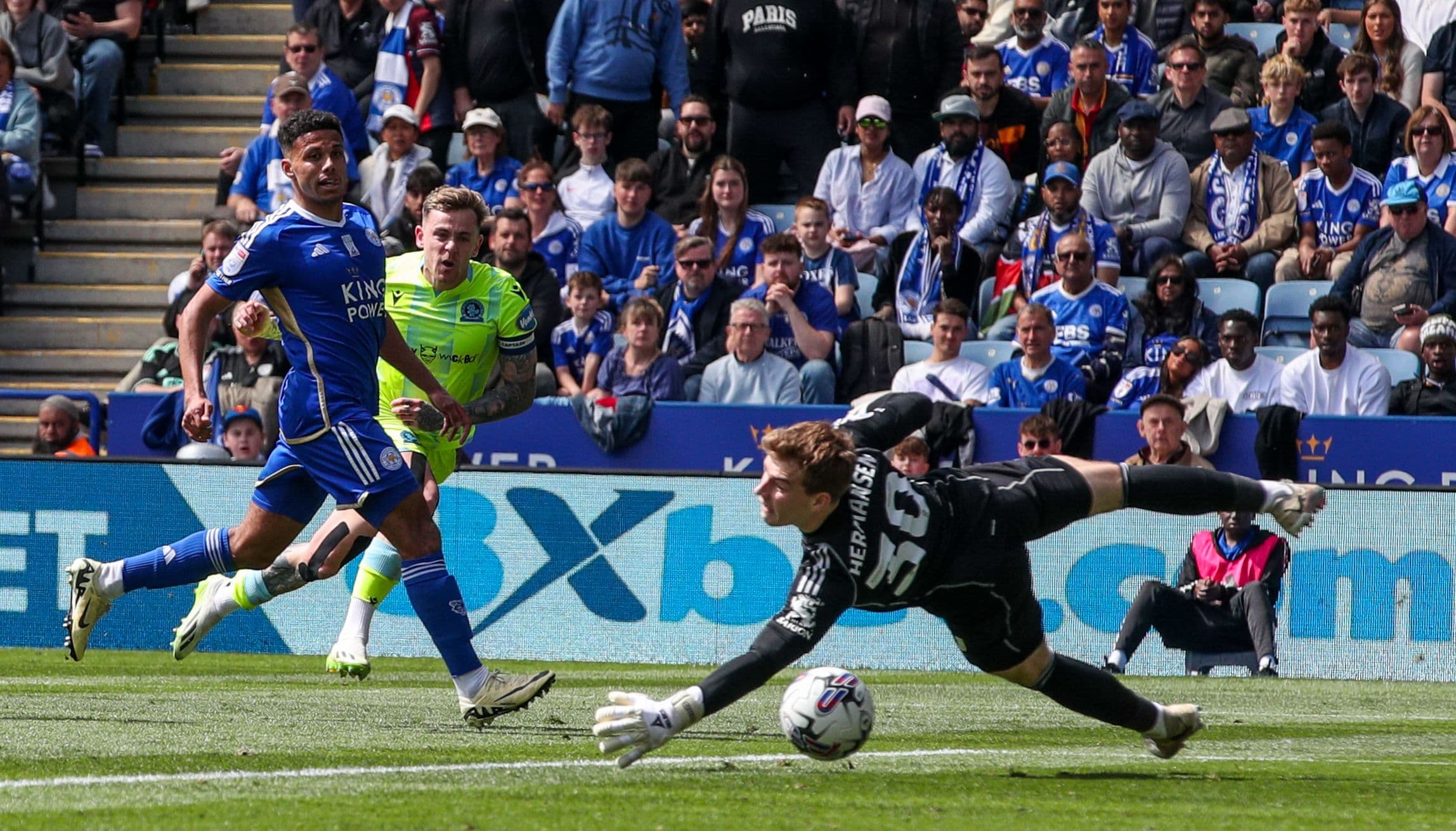 Blackburn Rovers' Sammie Szmodics scores the opening goal during the Sky Bet Championship match between Leicester City and Blackburn Rovers at The King Power Stadium on May 4, 2024 in Leicester, England