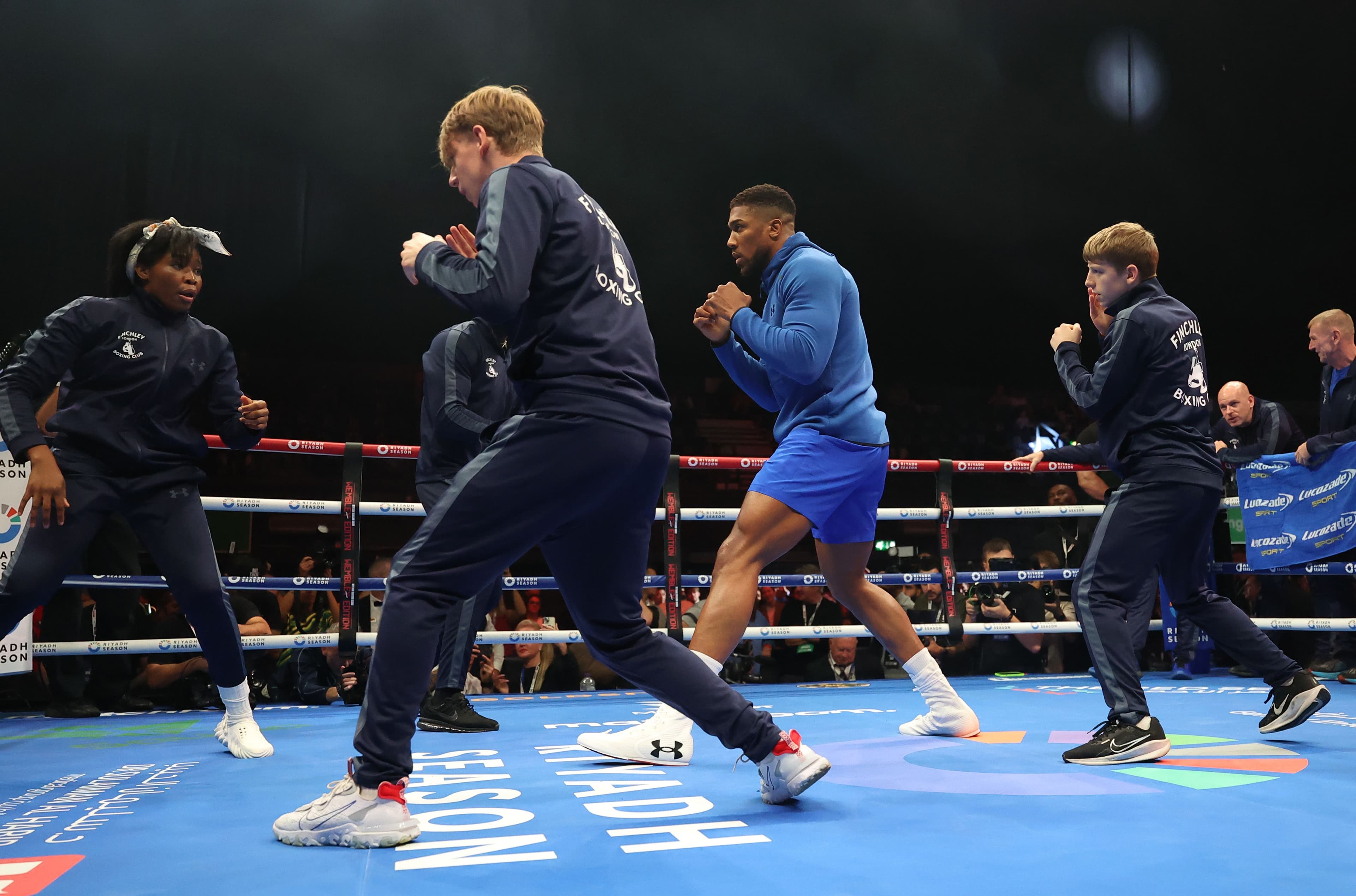 Anthony Joshua trains with members of Finchley 