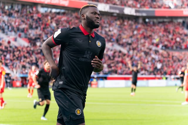 Victor Boniface of Bayer 04 Leverkusen celebrates 