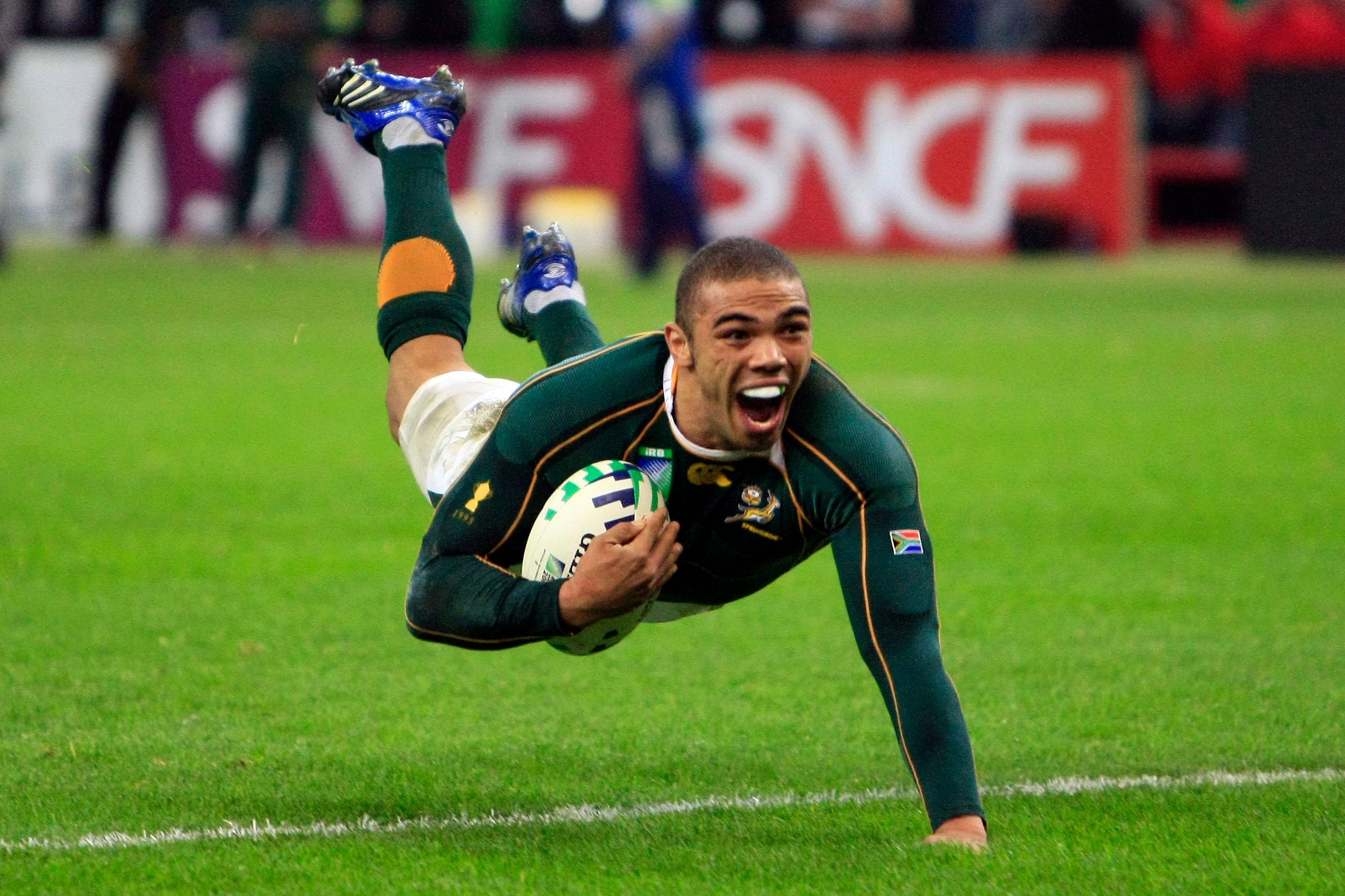 Bryan Habana (RSA) scores a try during the IRB World Cup rugby