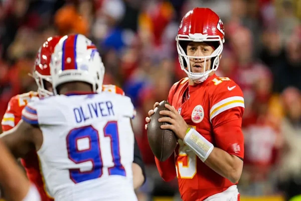 Mahomes vs Bills 2024.jpg