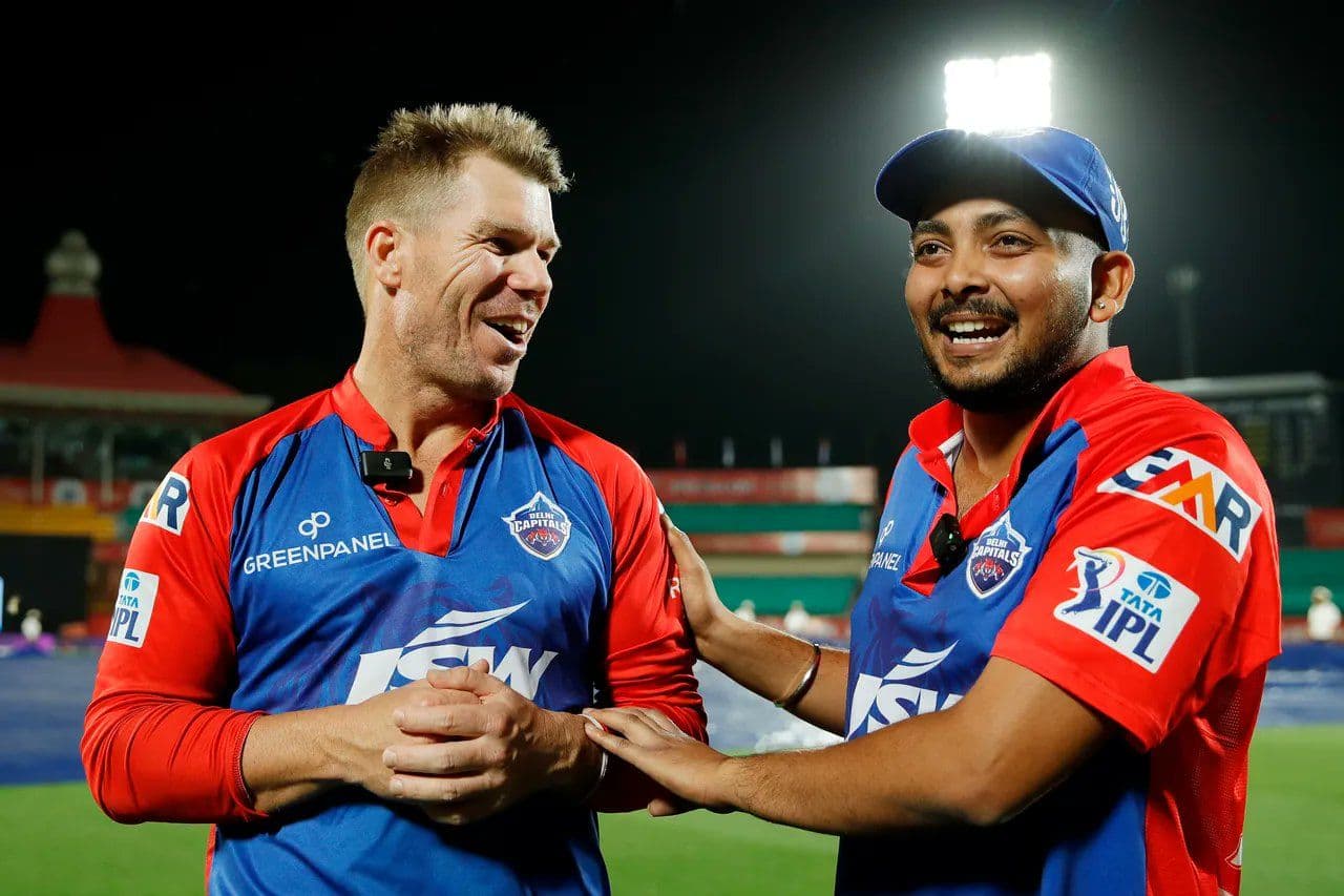 Prithvi Shaw and david Warner Delhi Capitals IPL Team.jpeg