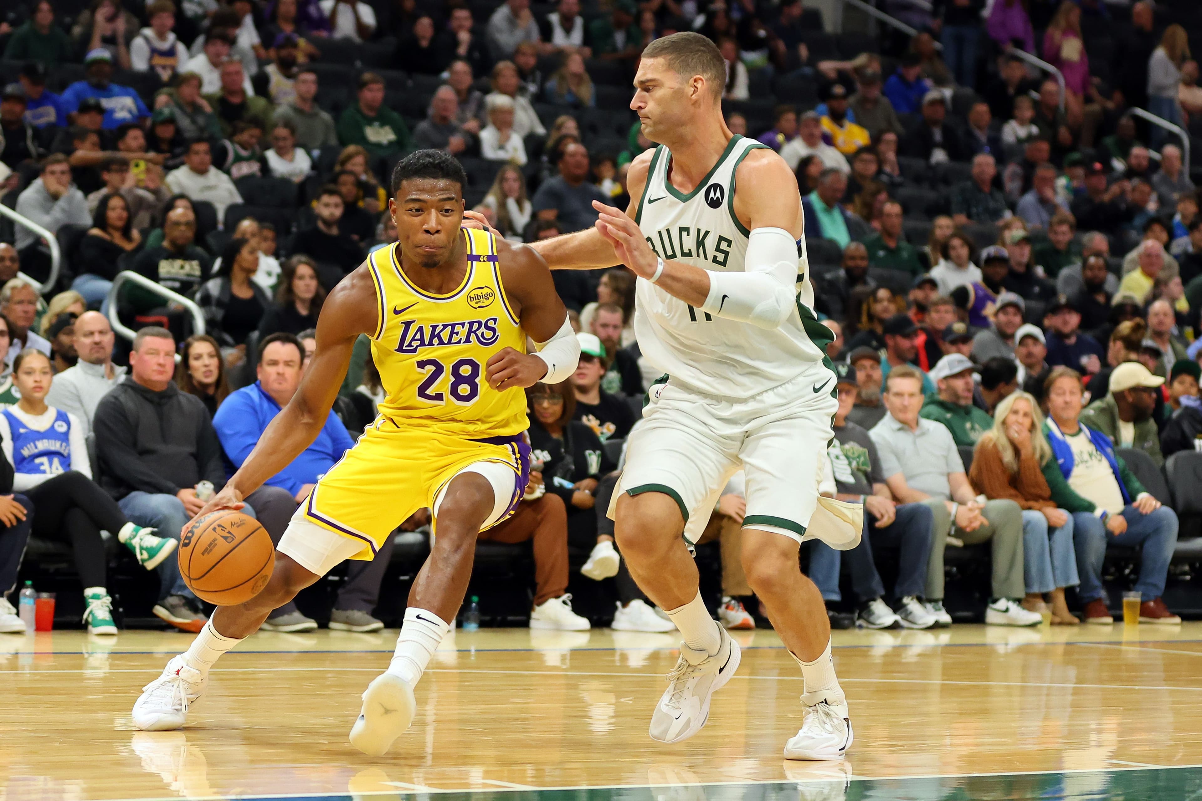 Rui Hachimura and Brook Lopez