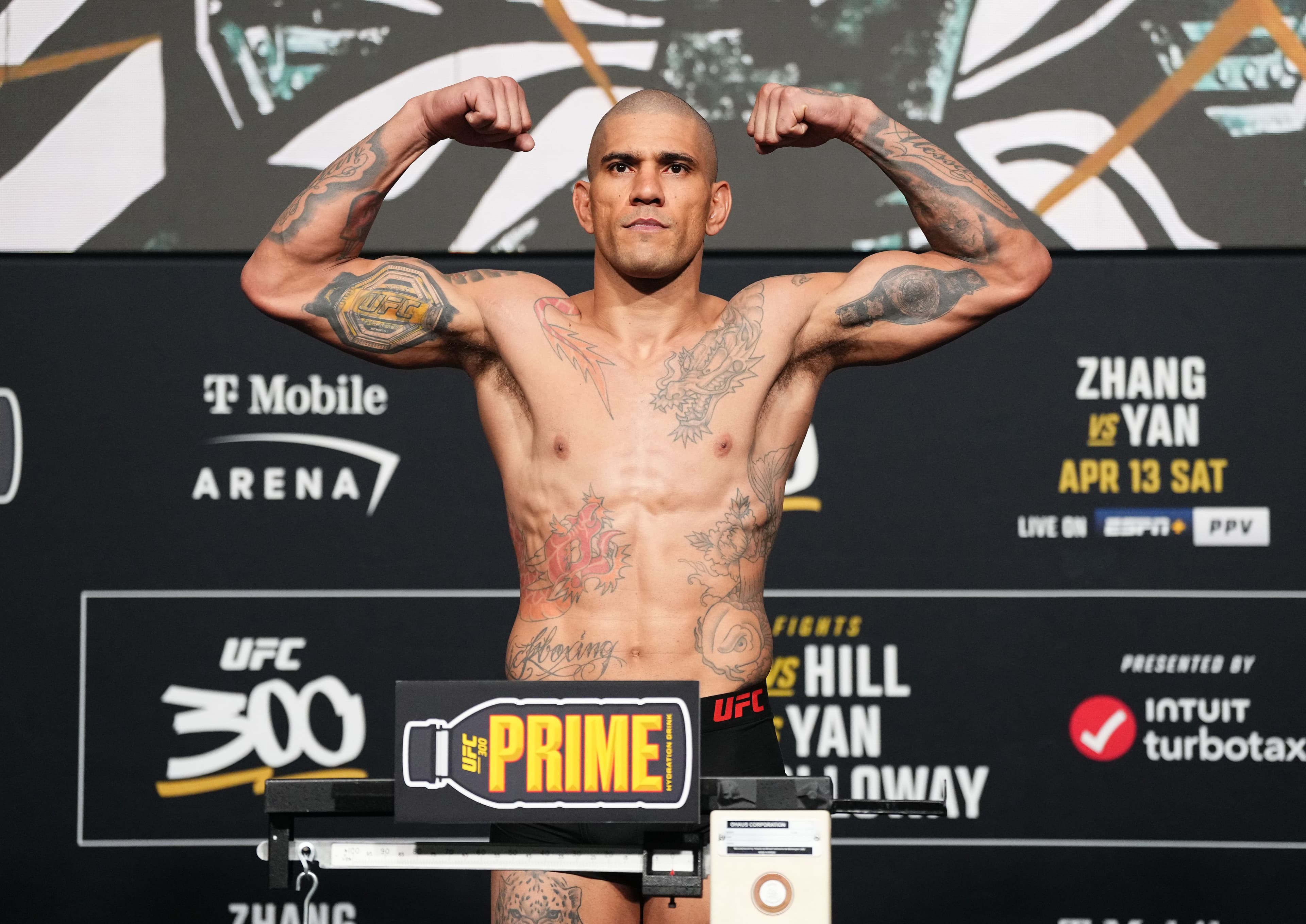 Alex Pereira