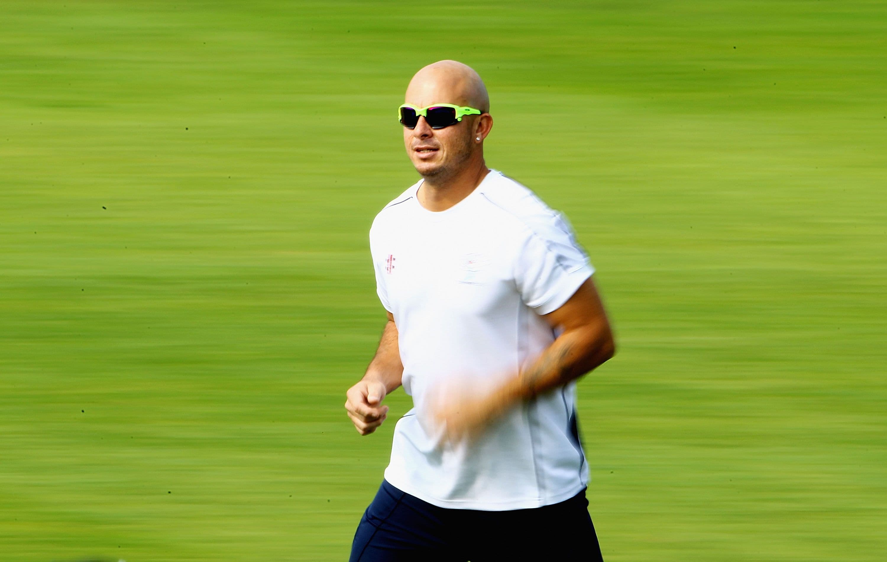 Herschelle Gibbs of Yorkshire warms up during the Friends Provident T20