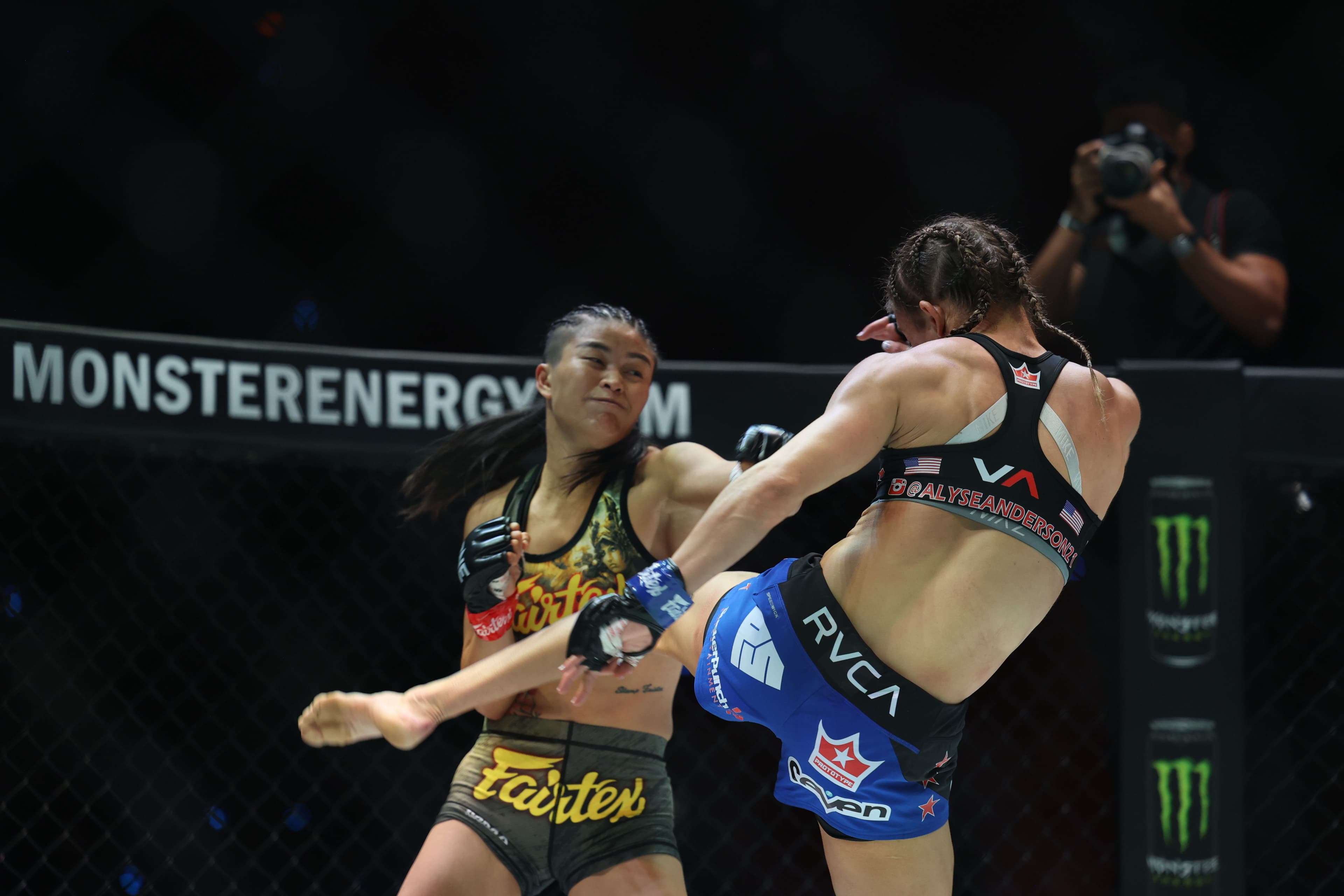 Alyse Anderson lands a kick on Stamp Fairtex at ONE Championship Fight Night