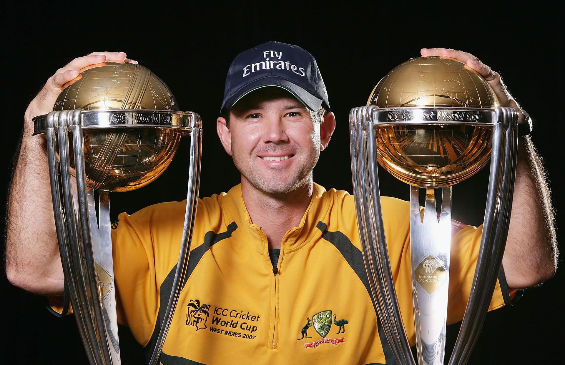 Ricky Ponting with the 1999 and 2003 World Cup trophies
