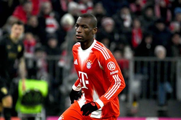 FC Bayern Munchen v FC Augsburg - Bundesliga 2025/2026